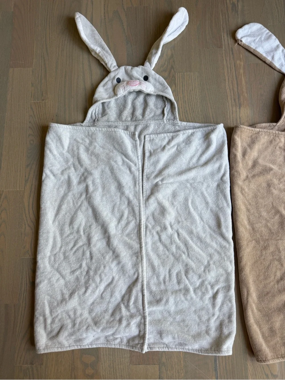 Pottery Barn Kids Bunny and Dog Hooded Towels - Grey and Brown